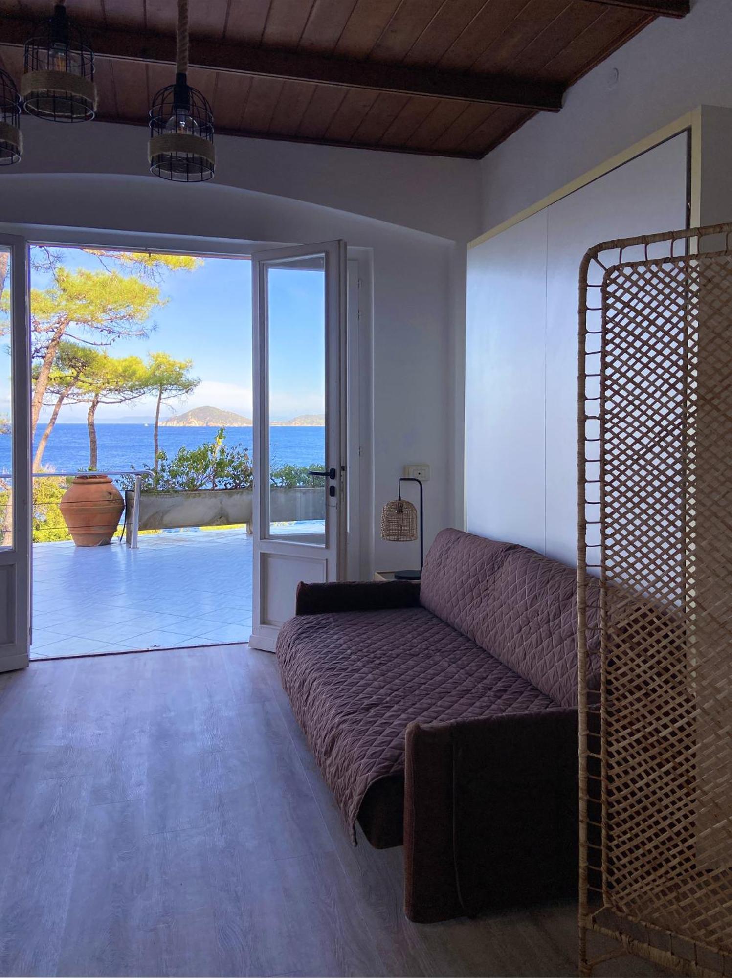 Intur Aparthotel 3*