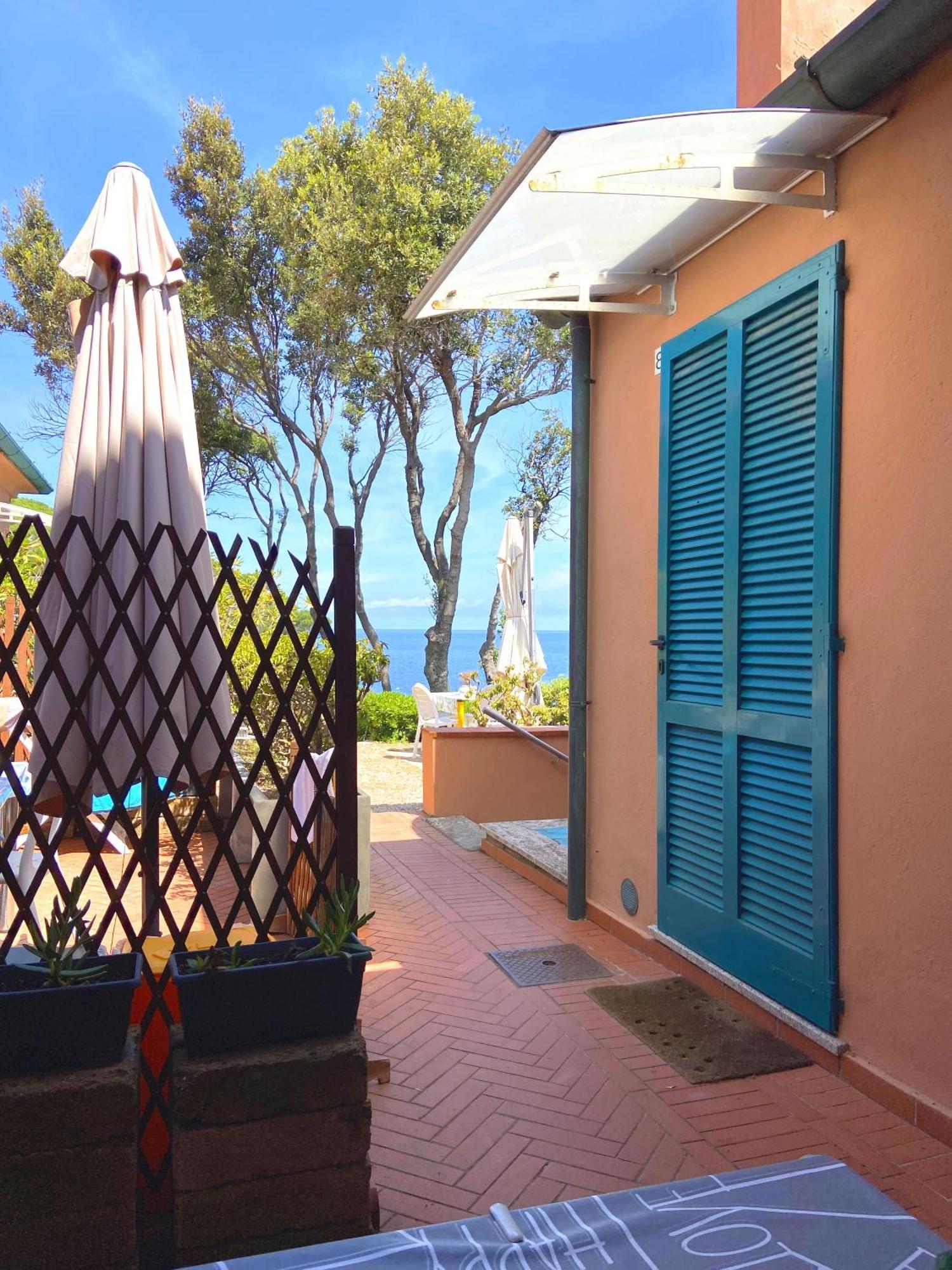 Intur Aparthotel 3*